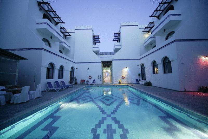 Beach Hotell Muskat Eksteriør bilde